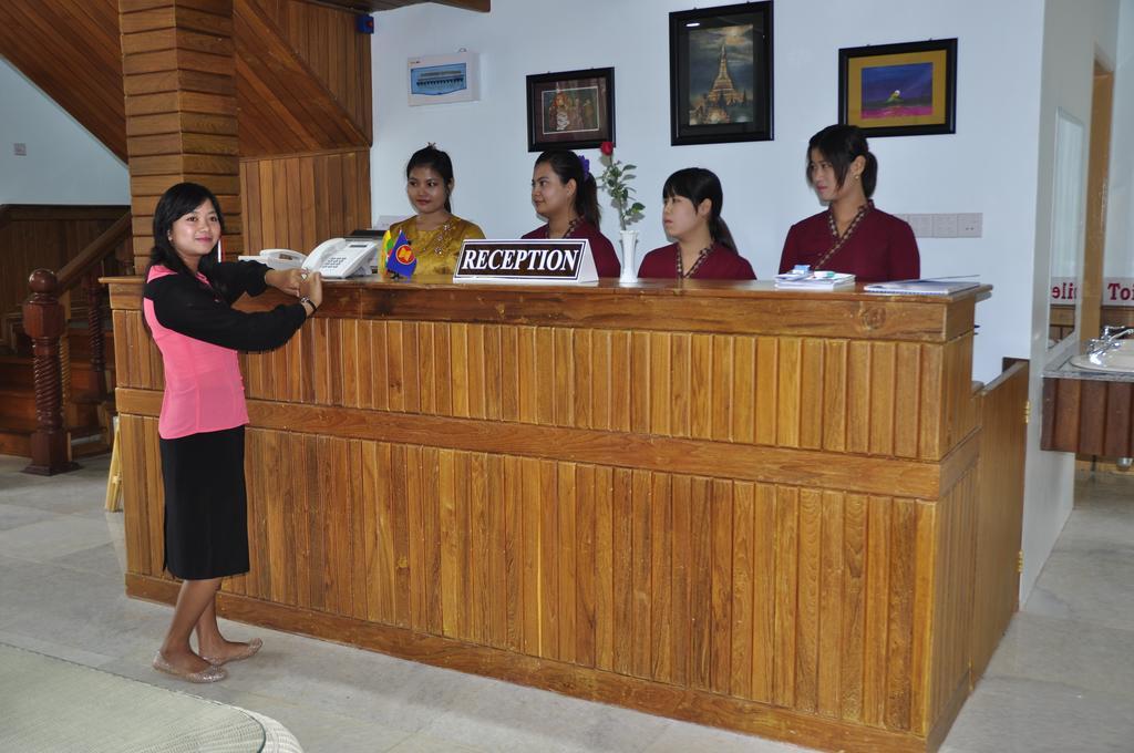Cassiopeia Hotel Nyaung Shwe Exterior photo